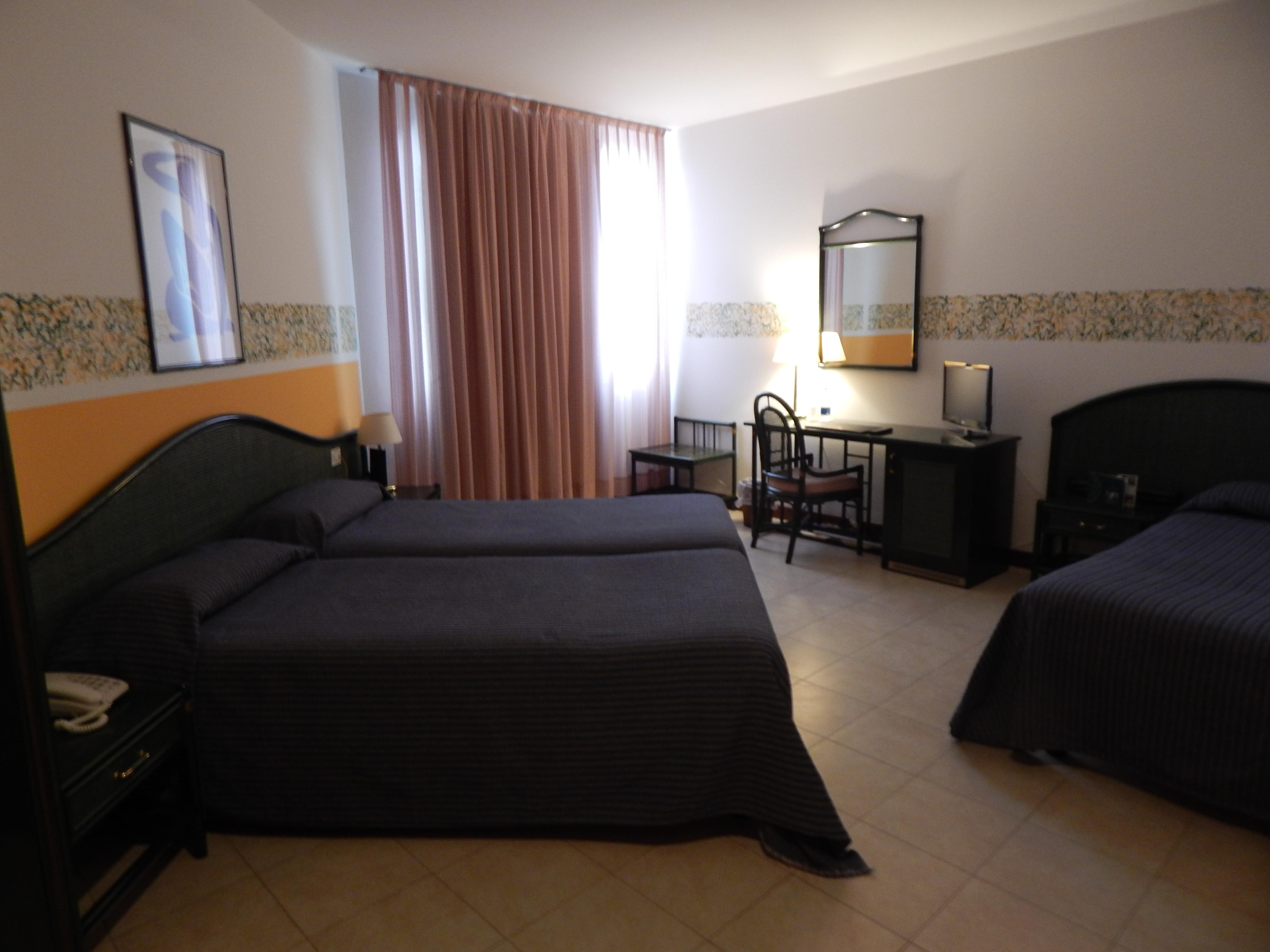 Hotel Hilton Garden Bologna North 4*